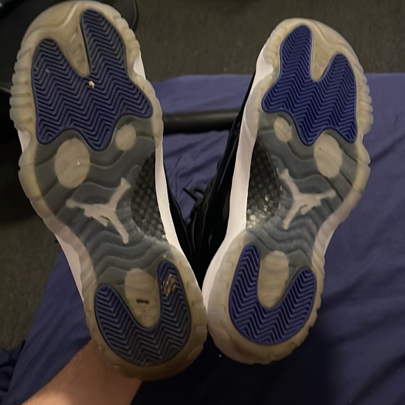 Size 10 Jordan space Jams new / used - Picture 6 of 7